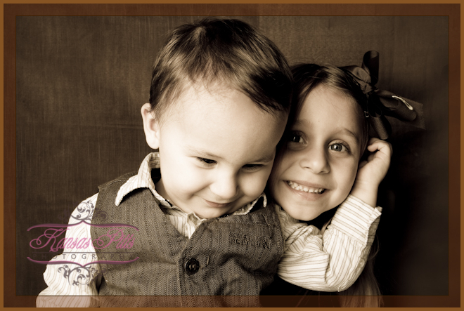 sibling portraits