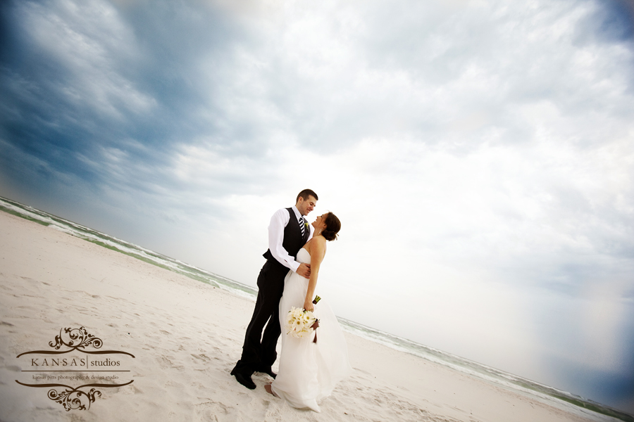 carrie + craig | a reunion house beach wedding
