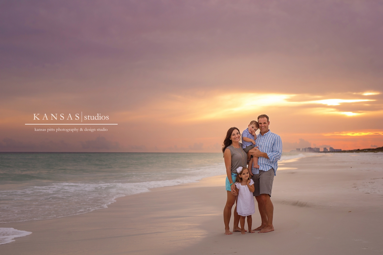 30-a photographer Kansas Pitts
