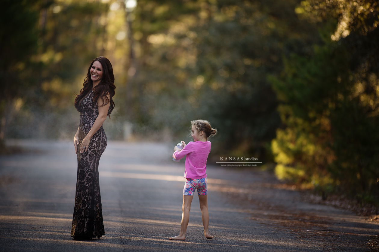 BlackLaceDress-BTS