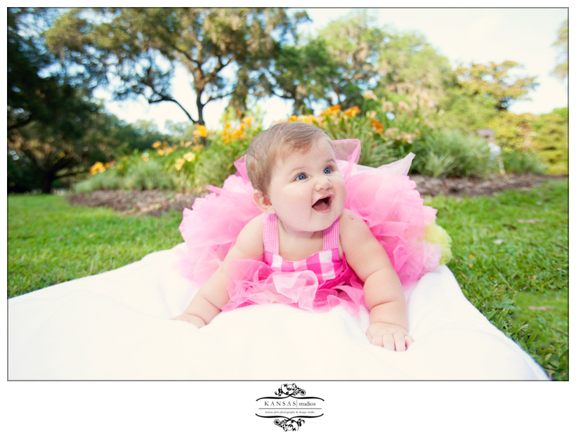 london marie @ 6 months | the sneak (london marie is on my baby plan and so this is her 3rd shoot at 6 months and we did it at Eden State Gardens but boy it was hot! She was a doll though and so was her brother-they are starting to look so much alike!)
