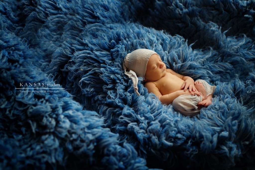 blue flokati newborn